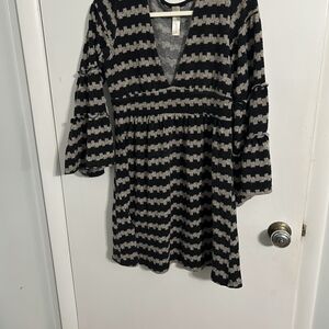 Yahada Gray and Black Textured Fabric